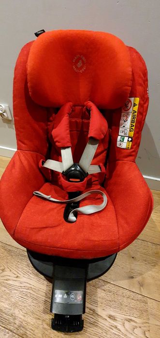 Fotelik Maxi Cosi Pearl Pro z bazą ISO fix