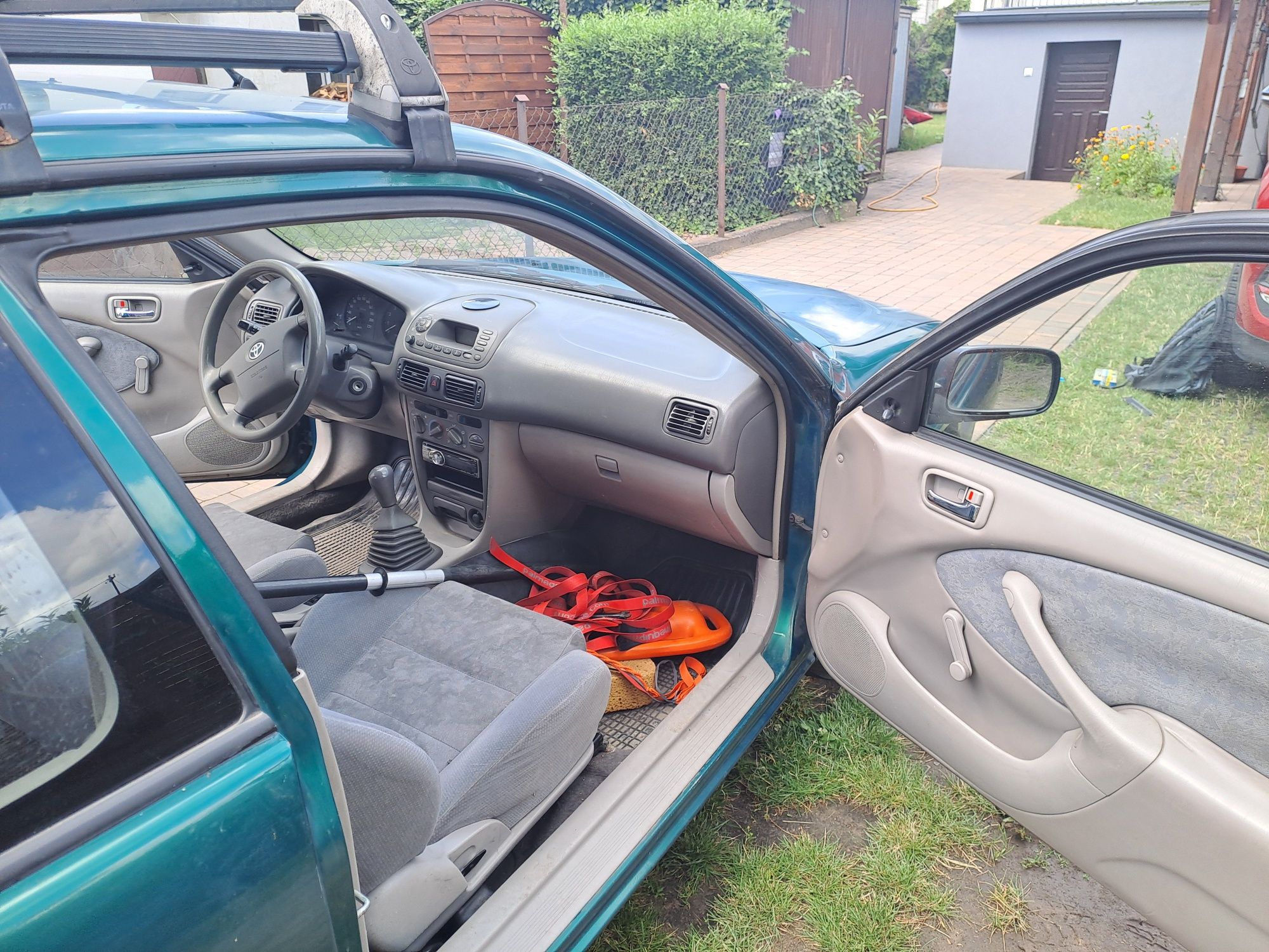 Toyota Corolla 2000