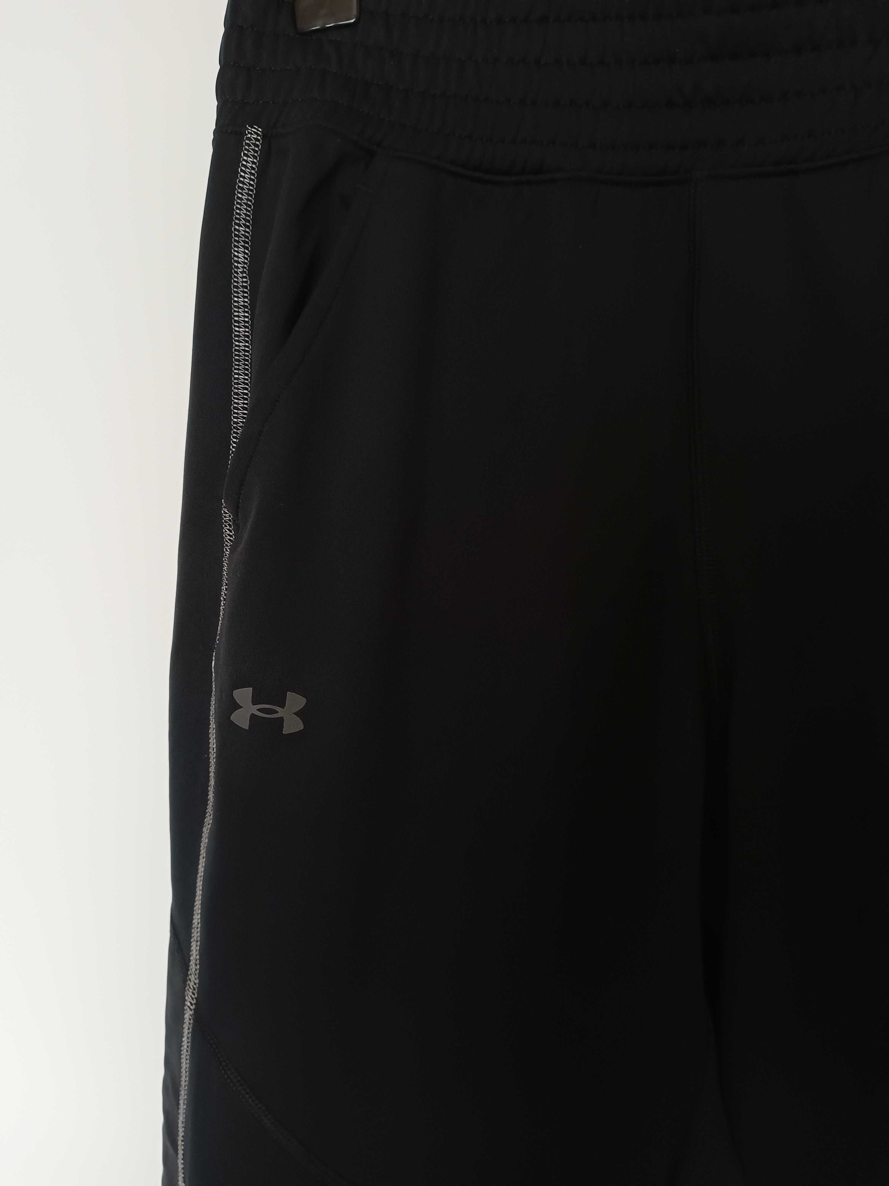 Damskie spodnie treningowe Under Armour UA Train CW Pant - czarne