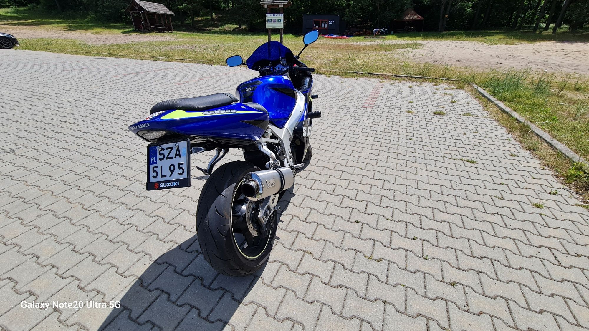 Suzuki gsxr 600 k1