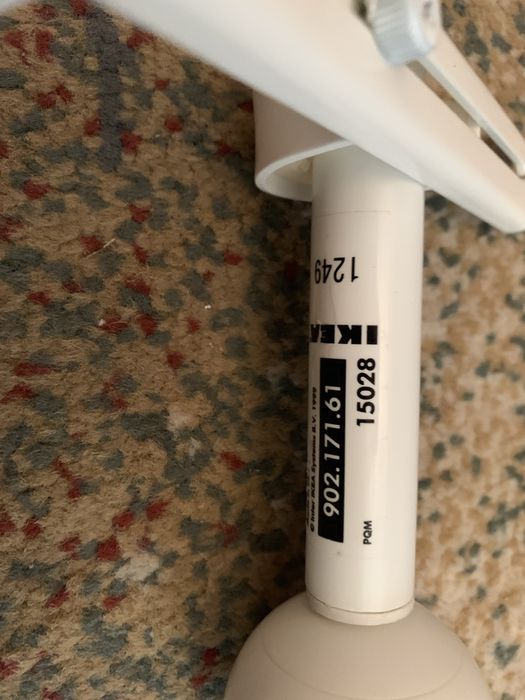 Karnisze białe kompletne Ikea