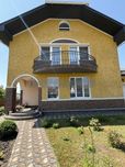 Продаж будинку 209 м2 без% 10сот. Святопетрівське