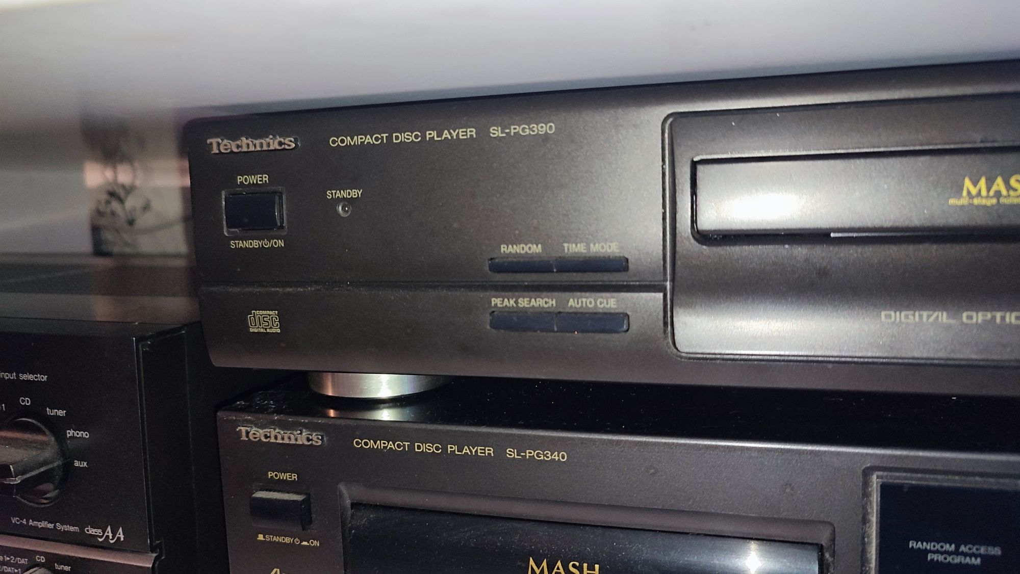 Technics SL-PG390 CD Player