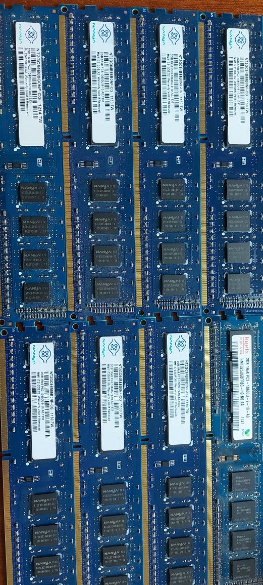 Продам оперативну пам'ять ddr3 2gb
2 планки по 4 Гб.
Пару років просто
