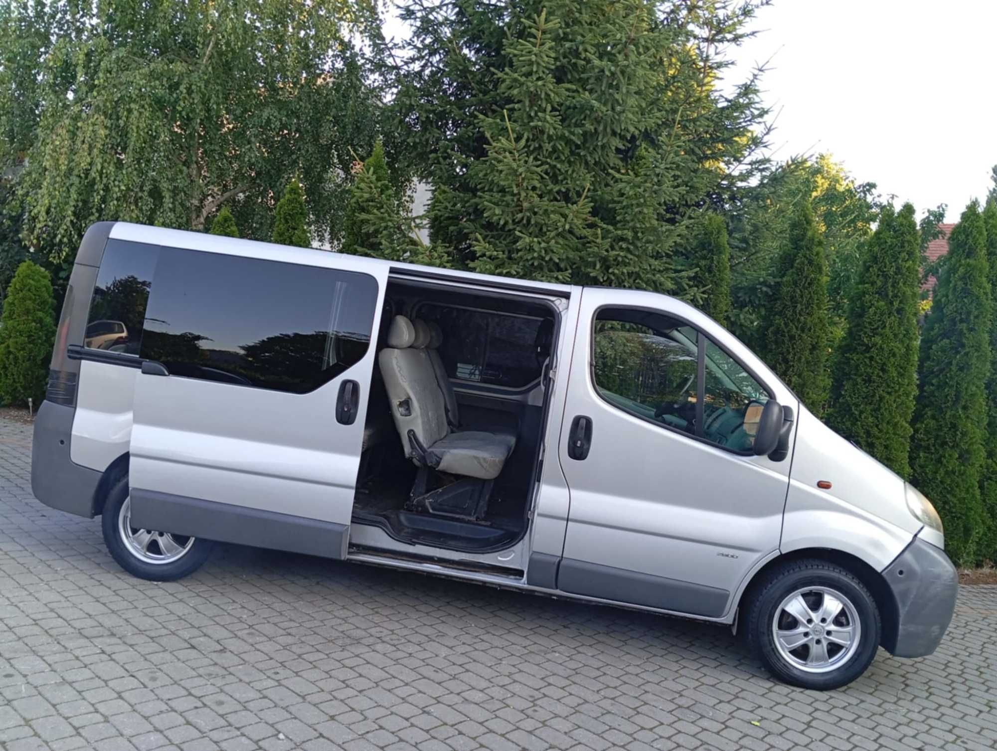 Ładne/Vivaro/Long/1.9/Diesel/8-Osób/Klima/Hak/Sprawne/Zarejestr/