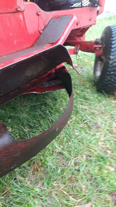 Traktorek kosiarka ogrodowa SNAPPER

LT12

LT12

LT12

LT12

LT12

LT1