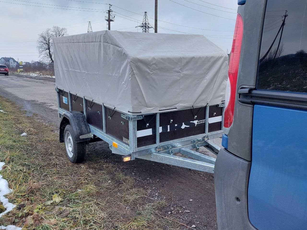 Легковий прицеп.