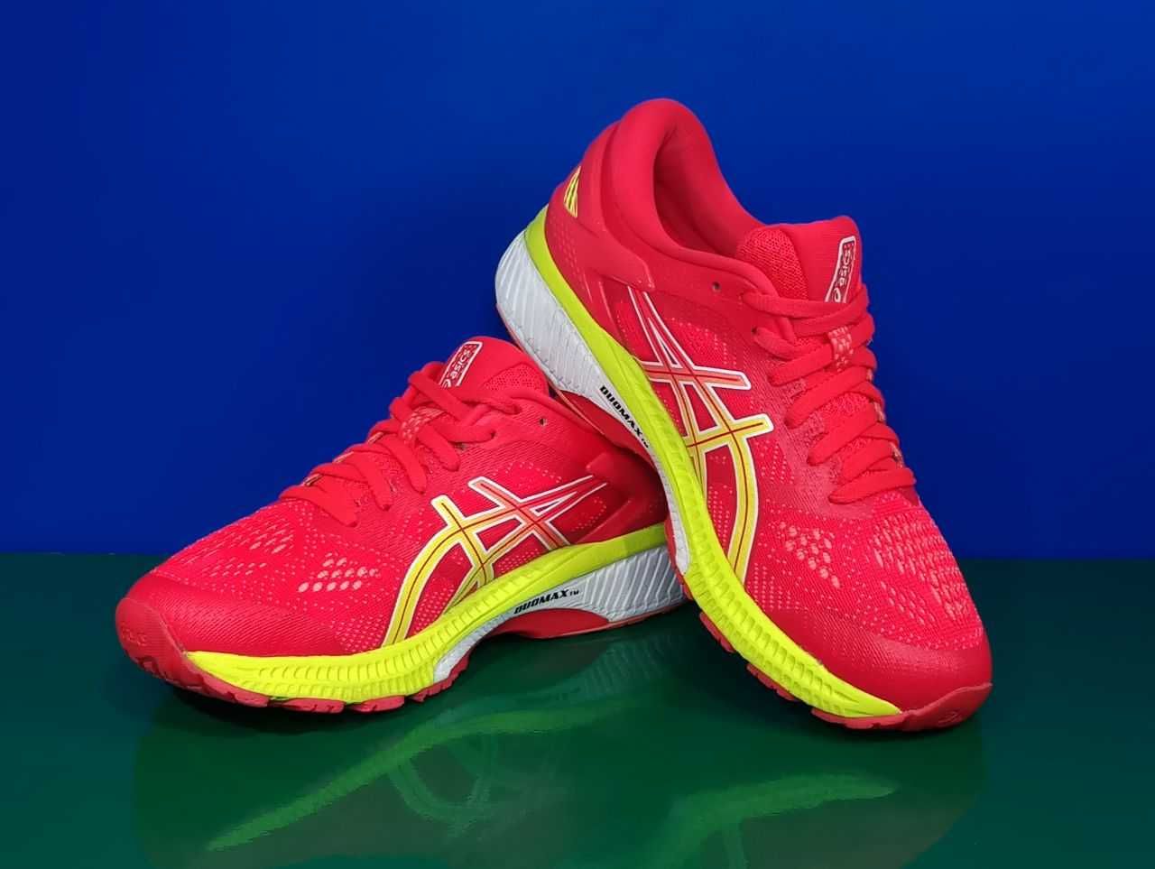Беговые женские кроссовки Asics Gel-Kayano 26 Оригинал