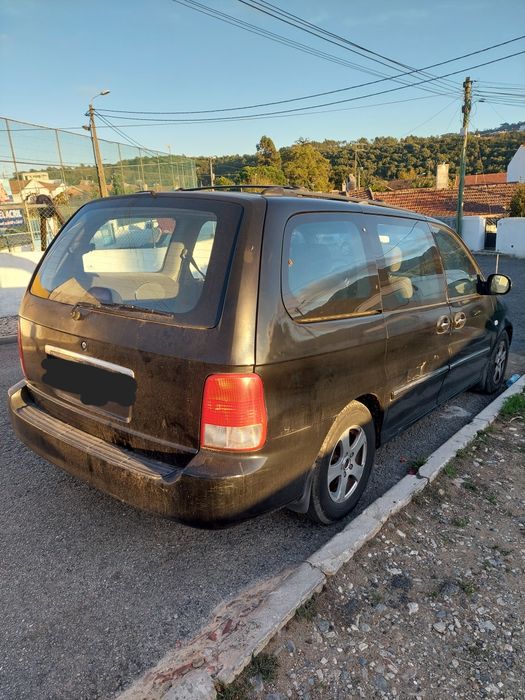 Kia Carnival 2.7 TDI