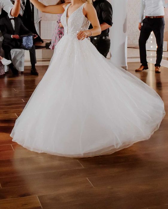 Suknia ślubna "Emenuela" rozmiar 34