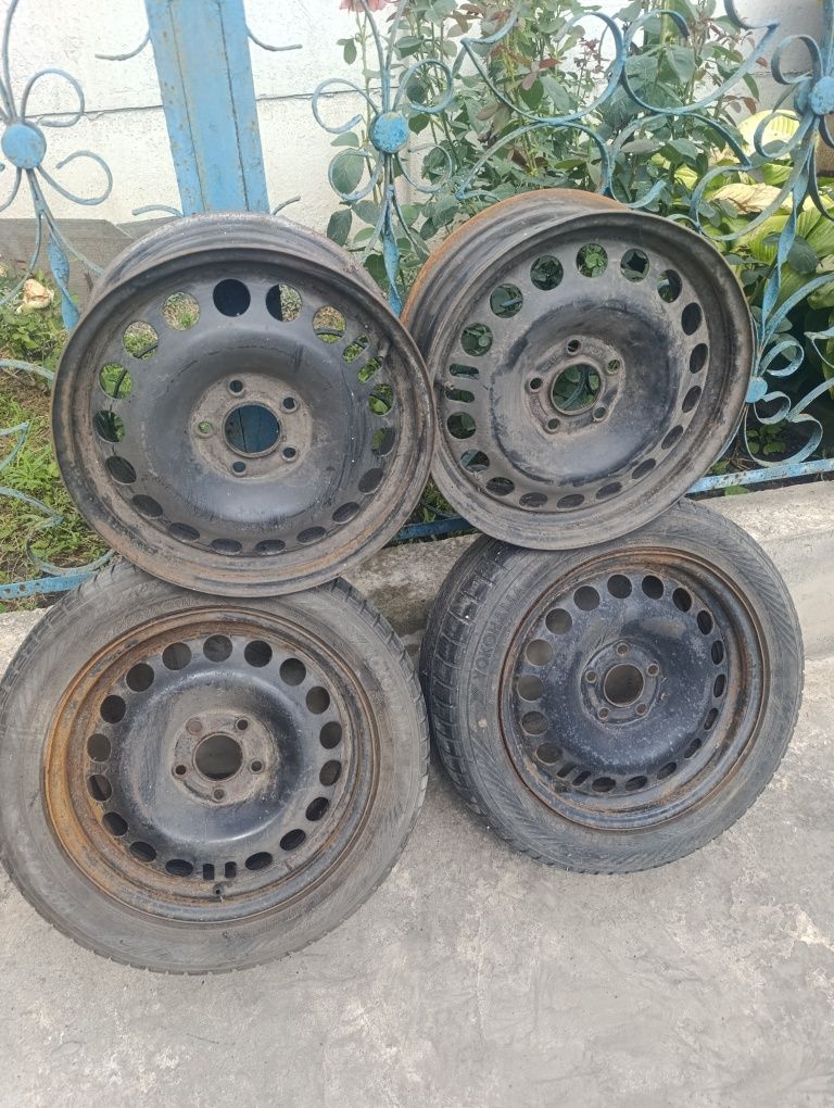 Диски автомобильные R16