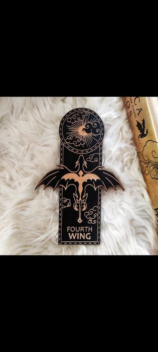 Zakładka Fourth wing