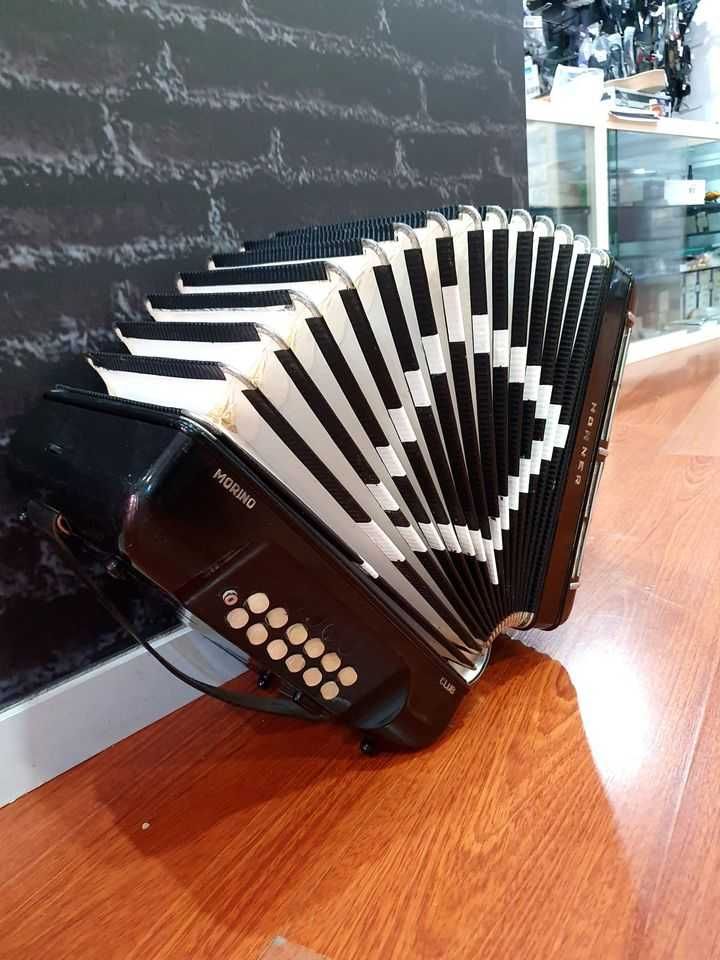 Concertina Hohner Marino Club Retificada