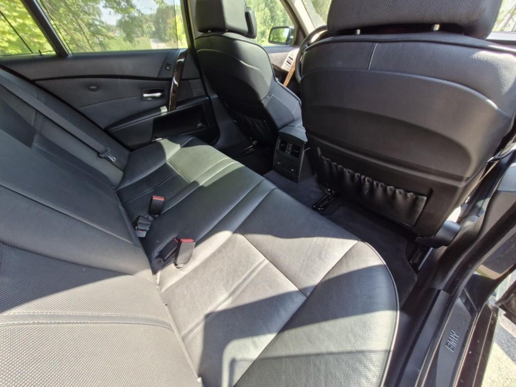 BMW E60 4.4 333km