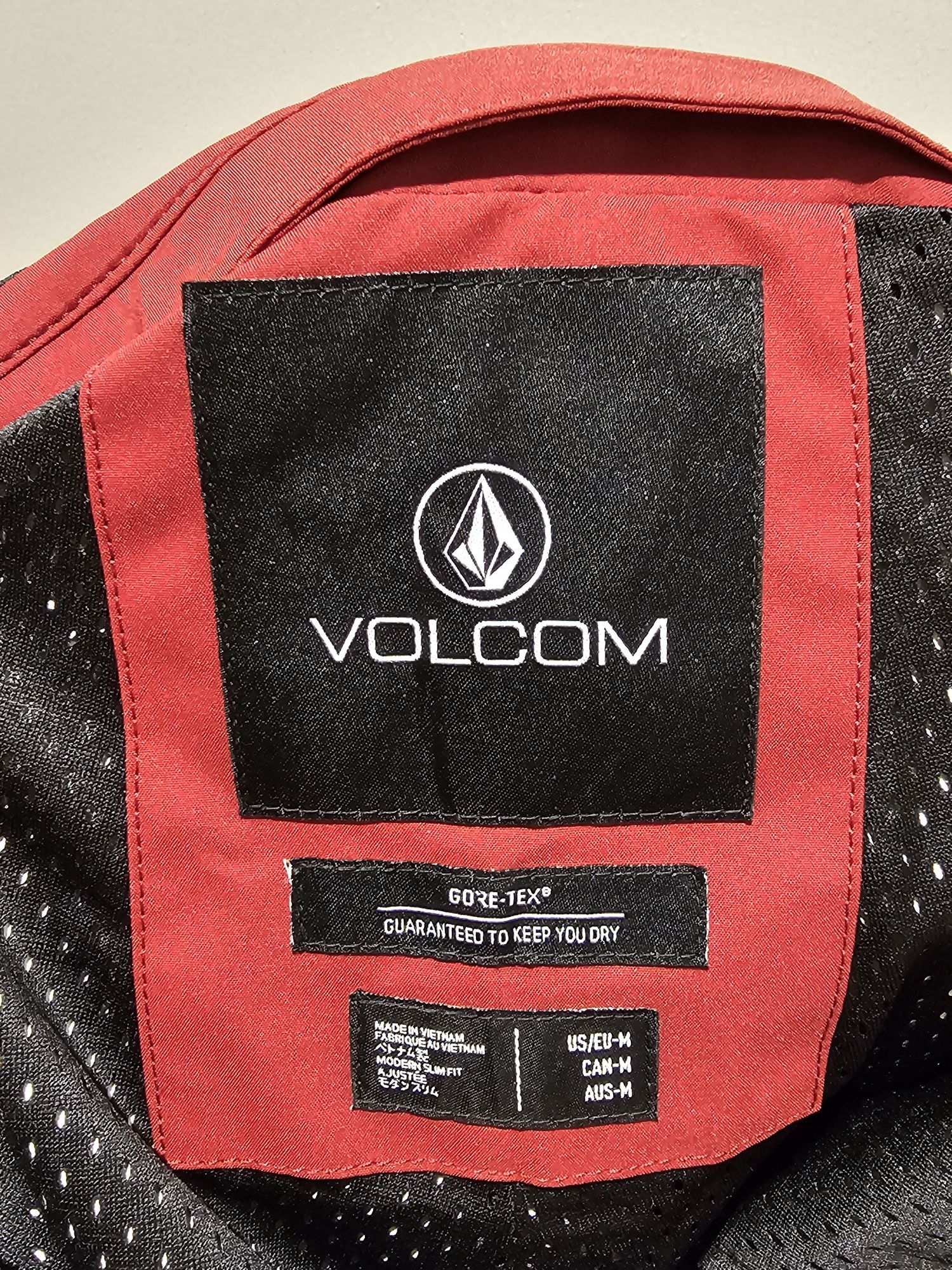 Jak nowe spodnie Volcom 2L Gore-TEX Elm Overall M Red kimmy bib