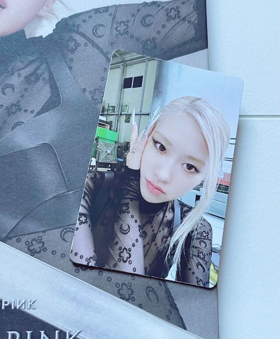 Kpop BlackPink album Born Pink Rose Ver.