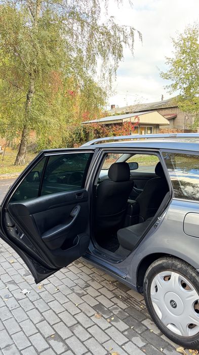 Toyota Avensis 2.0 дізель