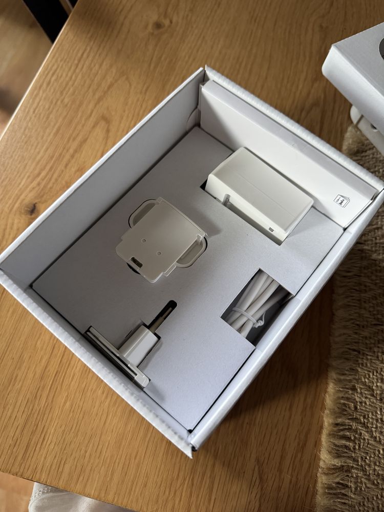 Mostek Philips HUE 2.1 smart bridge zigbee homekit