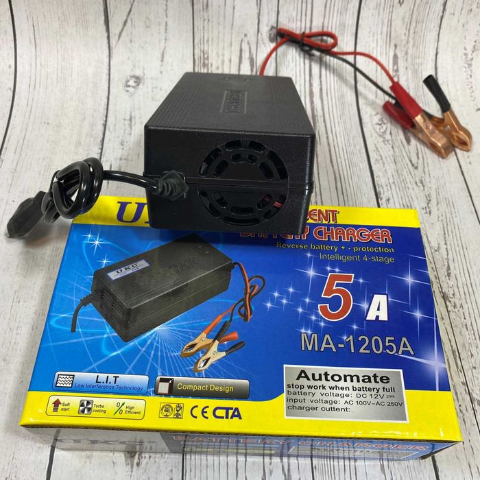 Зарядка для аккумулятора 12в Ukc MA1205a 5A