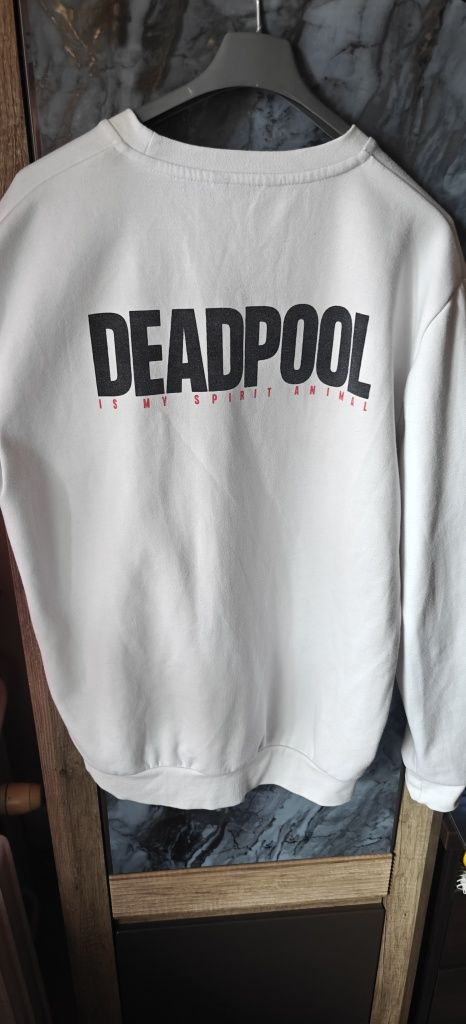 Bluza Cropp Deadpool - rozm.L