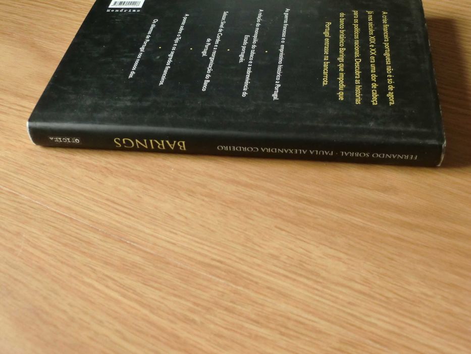 Barings de Paula Alexandra Cordeiro e Fernando Sobral