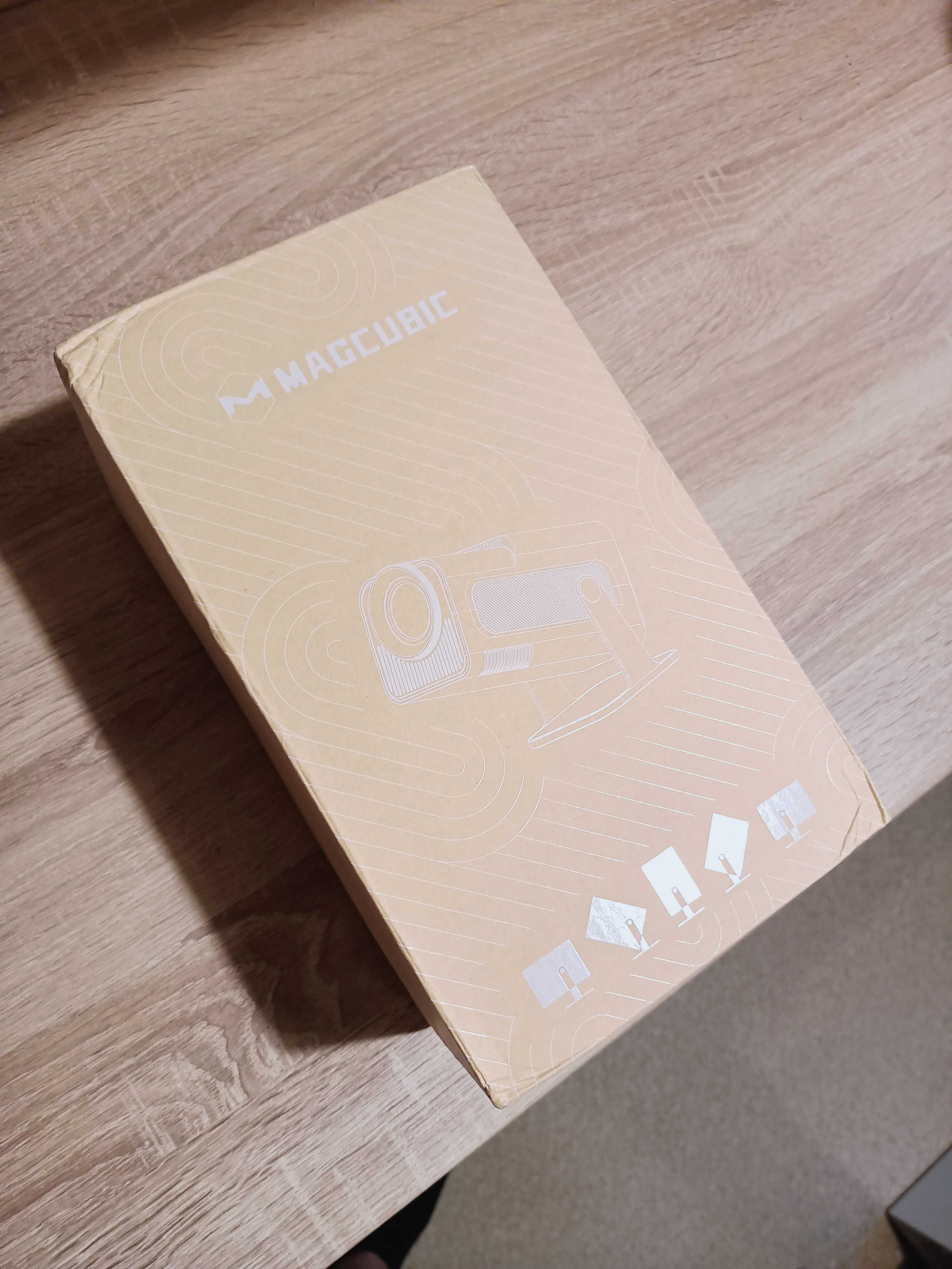 Projektor rzutnik MAGCUBIC HY320 4K smart tv box Full HD Wi-Fi Android