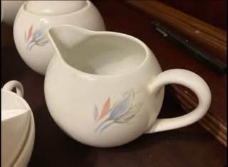 Servico de chá de porcelana antiga de coimbra.