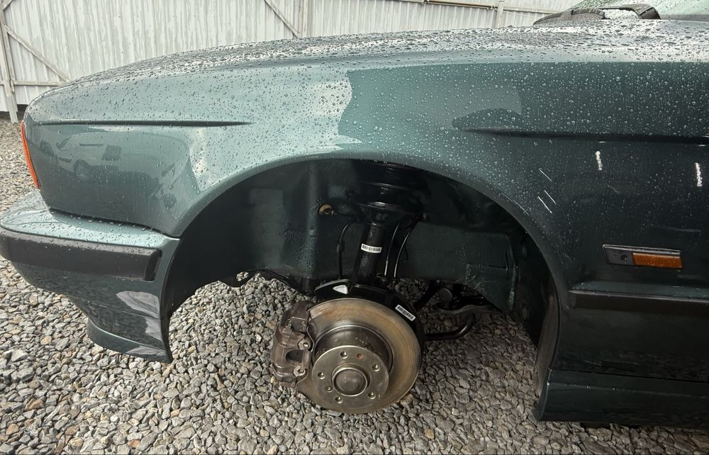 BMW 5 E34 музейна