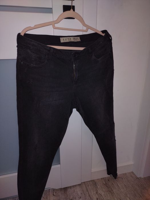 Jeansy Denim Co 16/44 czarne, wysoki stan, szarpane