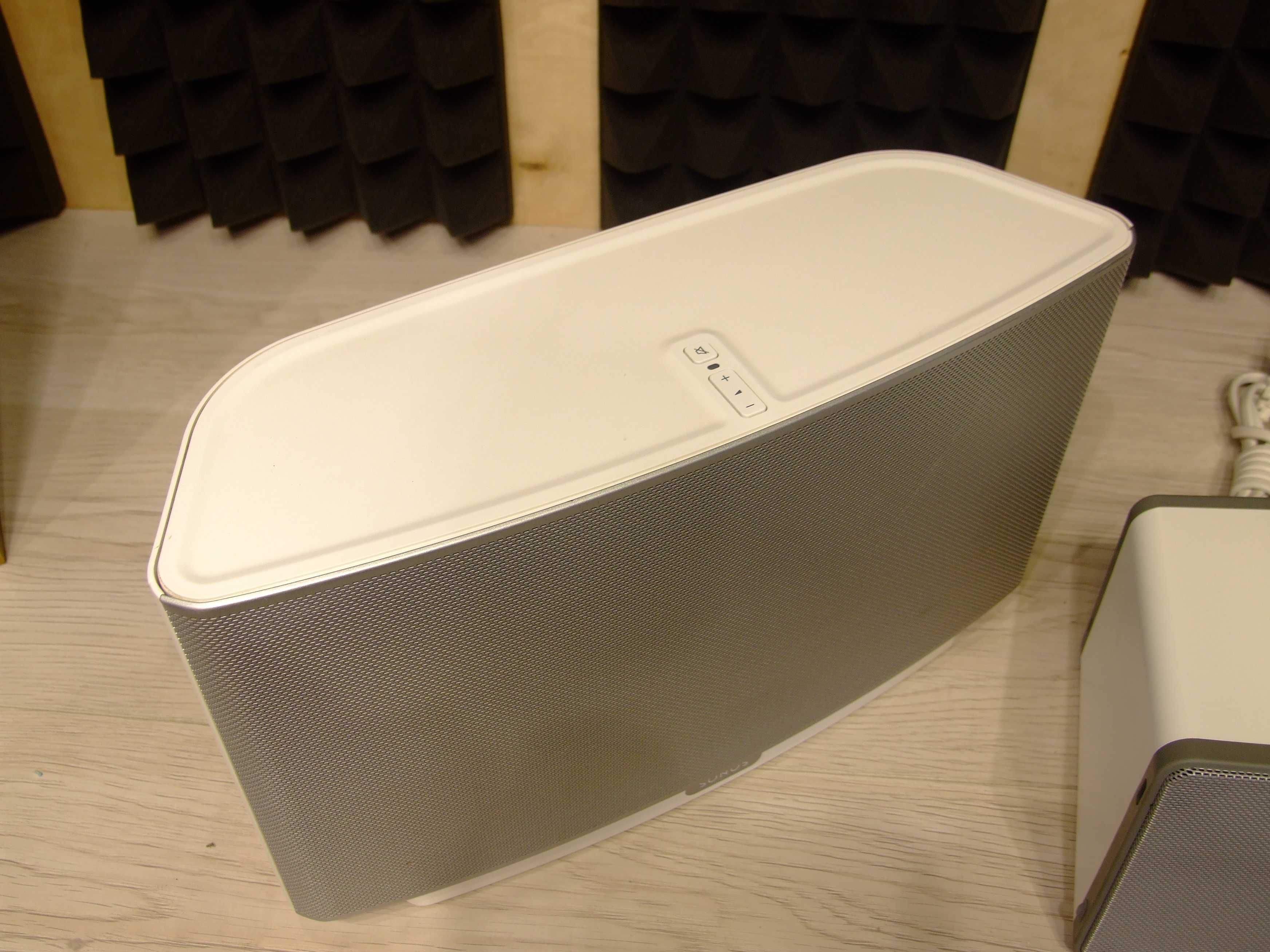 Бездротова мережева аудіо система SONOS PLAY:5 і PLAY:3. Без передплат