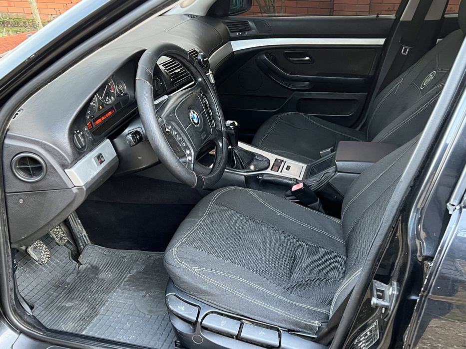 Продам BMW e39, 2.2 Мех, Газ , 2003 год