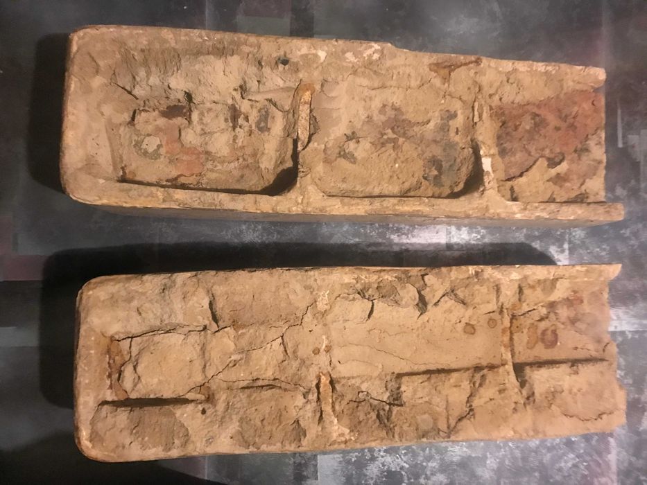 Nogi pieca kaflowego 54cm 2 szt.