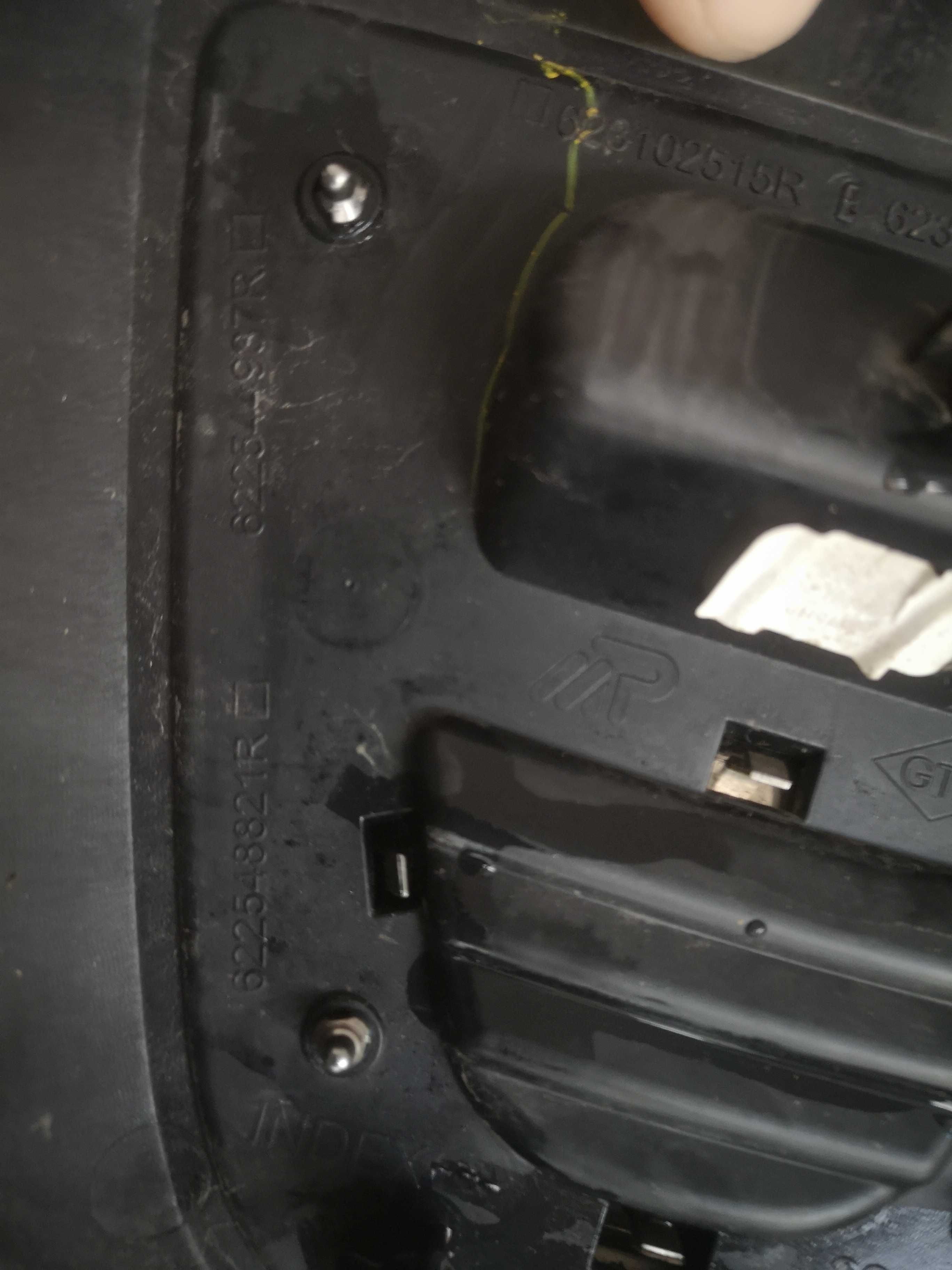 grill atrapa dacia duster 2 II 17->
