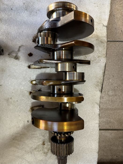 Wał korbowy 2.7 BiTurbo Audi A6 C5 BES BEL ARE AJK