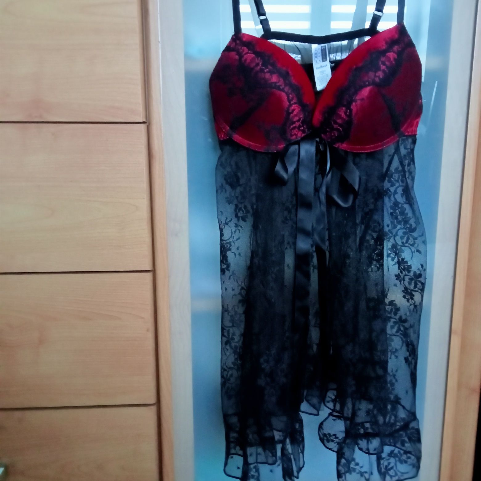 Koszulka nocna push up Censored 75B