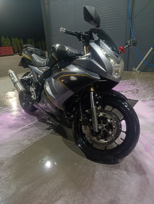 Шинирай z1 250...