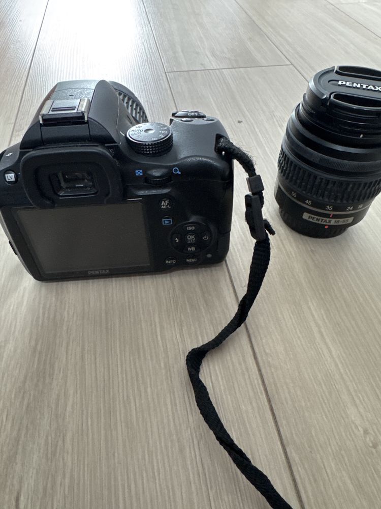 Lustrzanka Pextax K 500 + 2 obiektywy 18-55 oraz 50-200