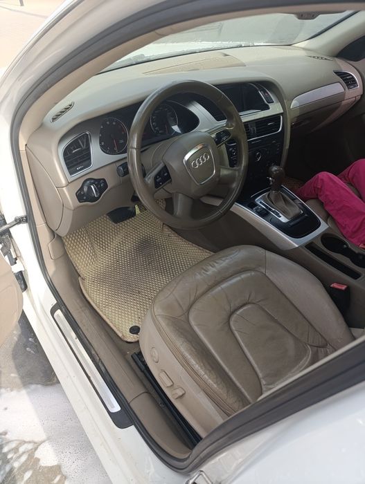 Продам Audi A4B8 2008/2009рік 2.0 бензин.
