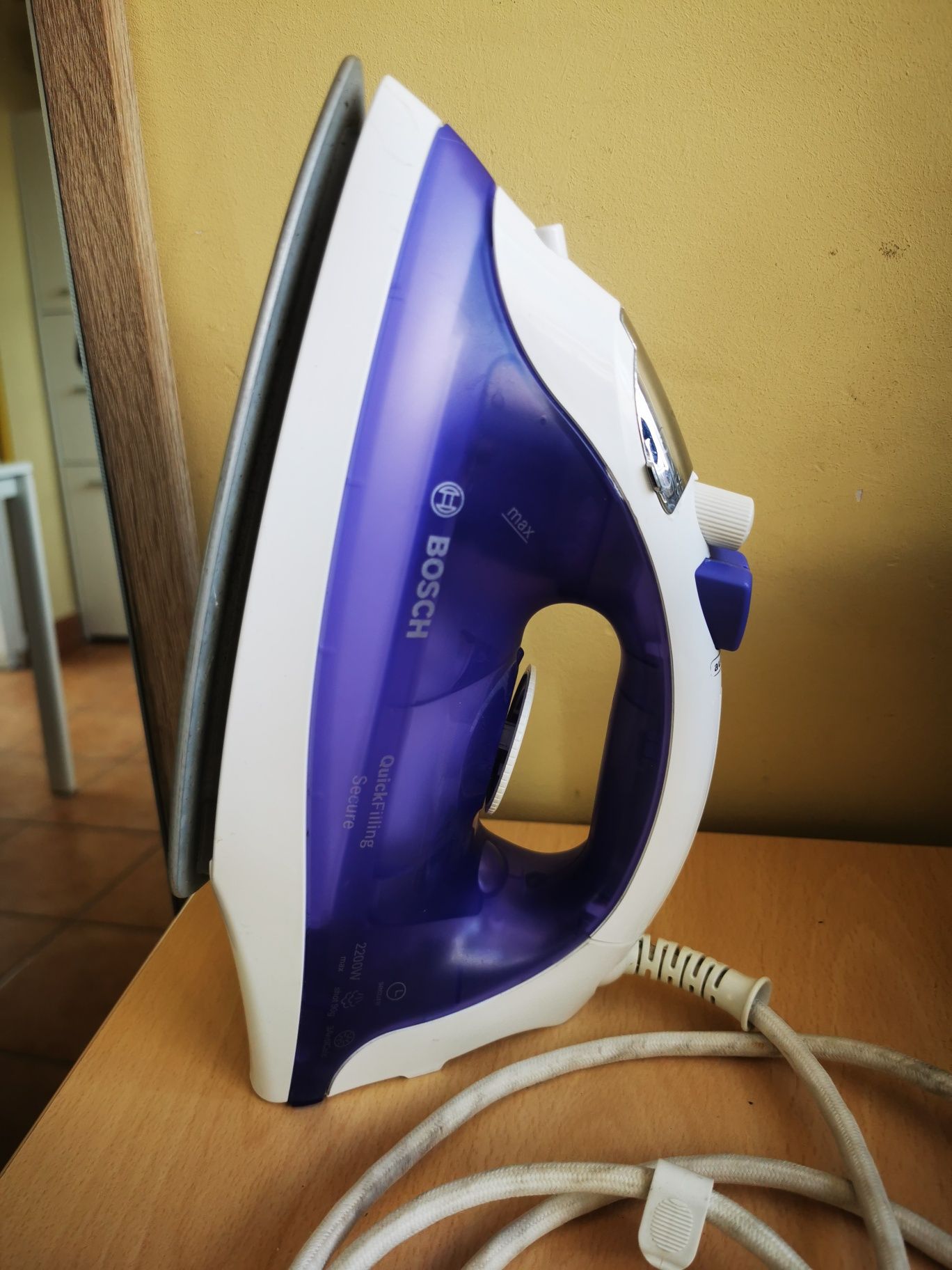 Żelazko Bosch 2200 W