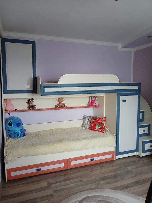 Дитяче двоспальне ліжко в хорошому стані Самовивіз