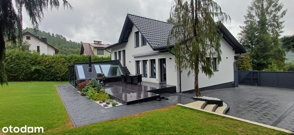 Ekskluzywny Dom w Międzybrodziu Bialskim