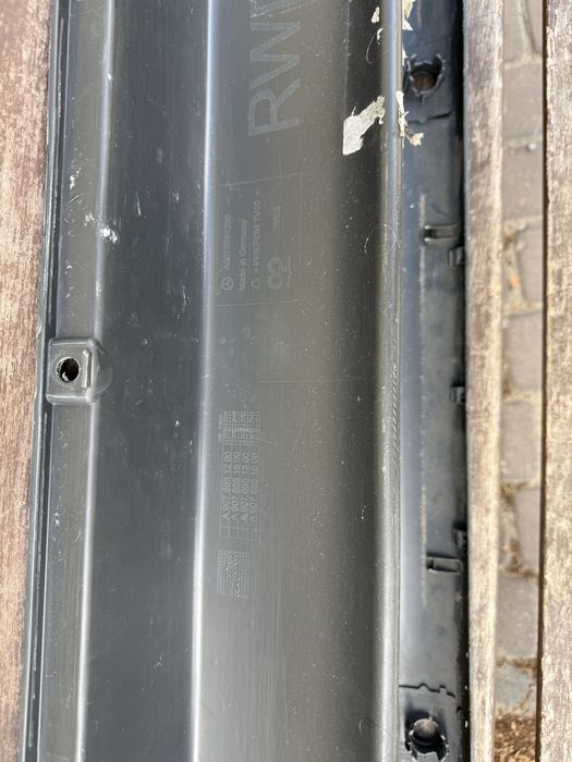 Zderzak tył stopień Mercedes Sprinter W907  pdc stan bdb