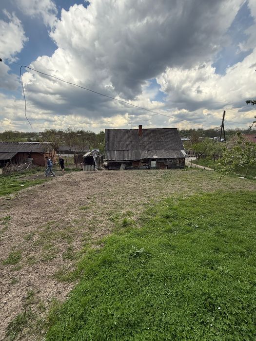 Продаж будинку + земельна ділянка в м. Снятині