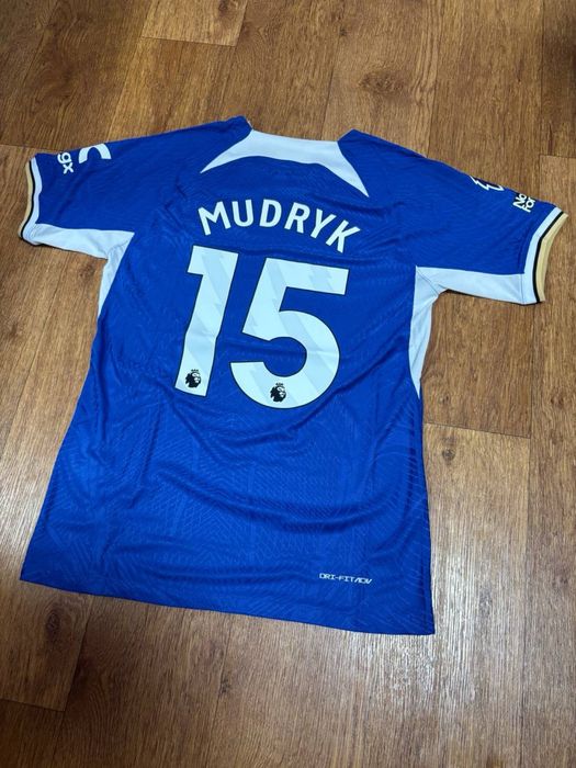 Футбольна форма Челсі 23-24/ Футбольное джерси Челси сезон 2023-2024