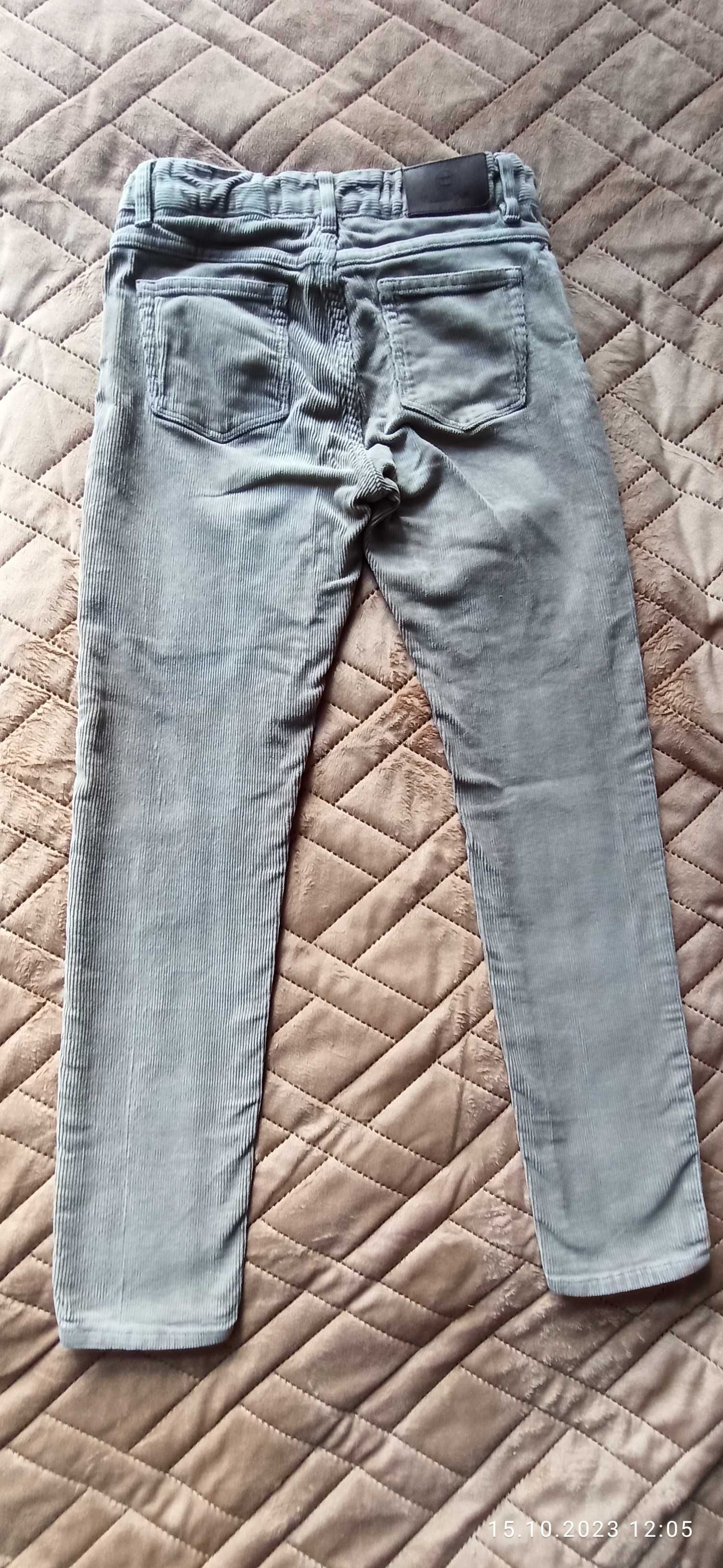 Spodnie sztruksowe Massimo Dutti R. 134-146 cm