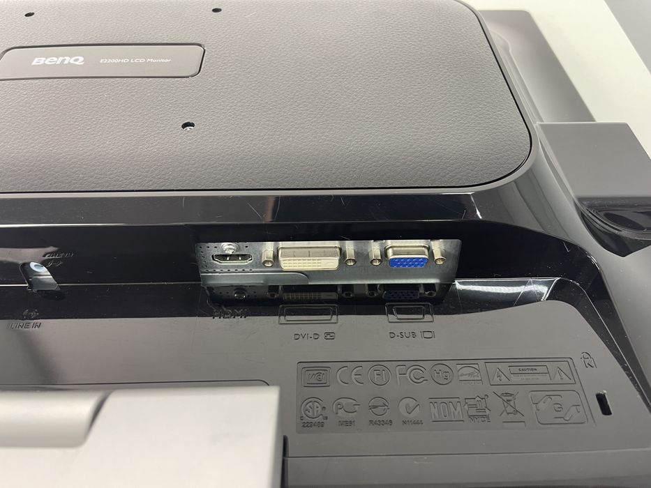 Монітор BenQ E2200 HD Black Silver 22"