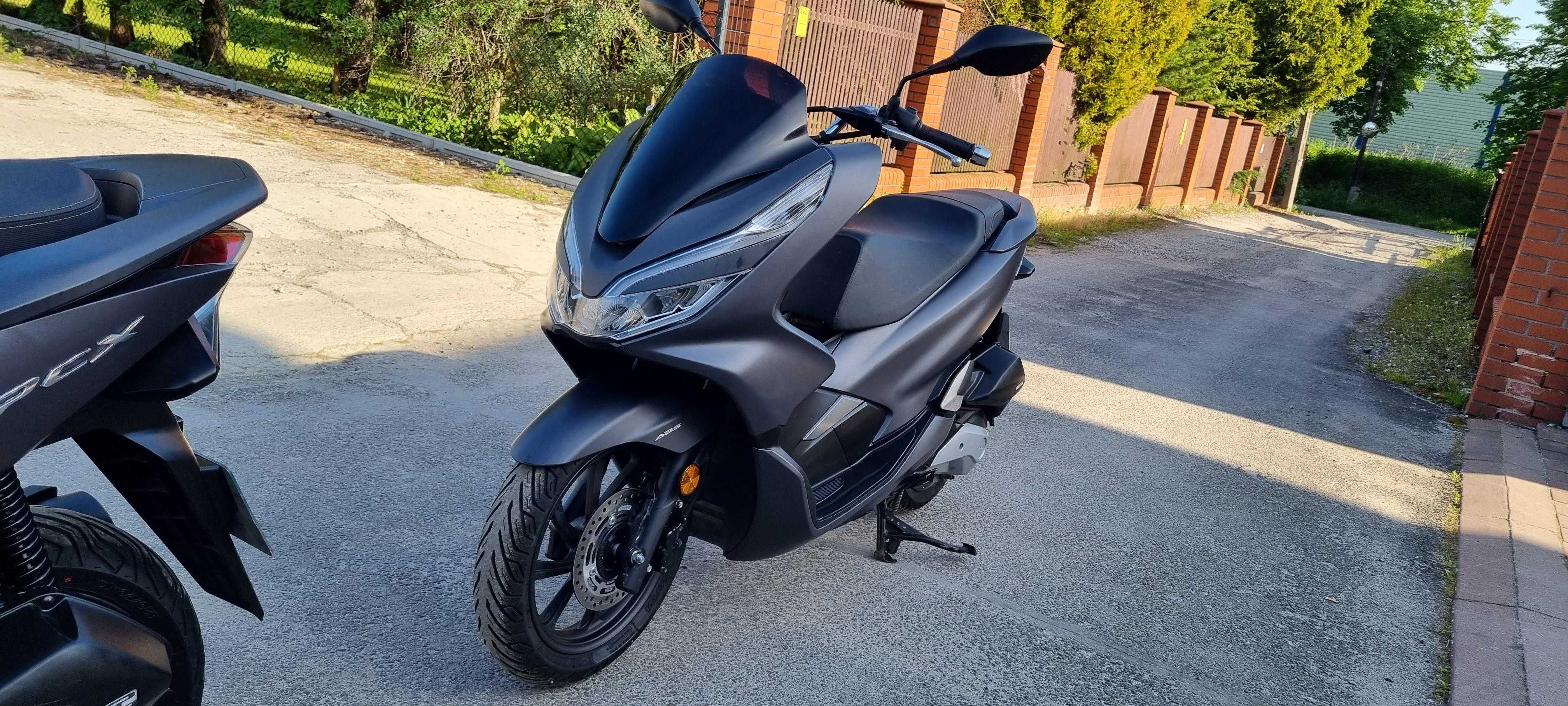 Honda PCX w ofercie każdy model od 2014r do 2022r ZAPRASZAM transport