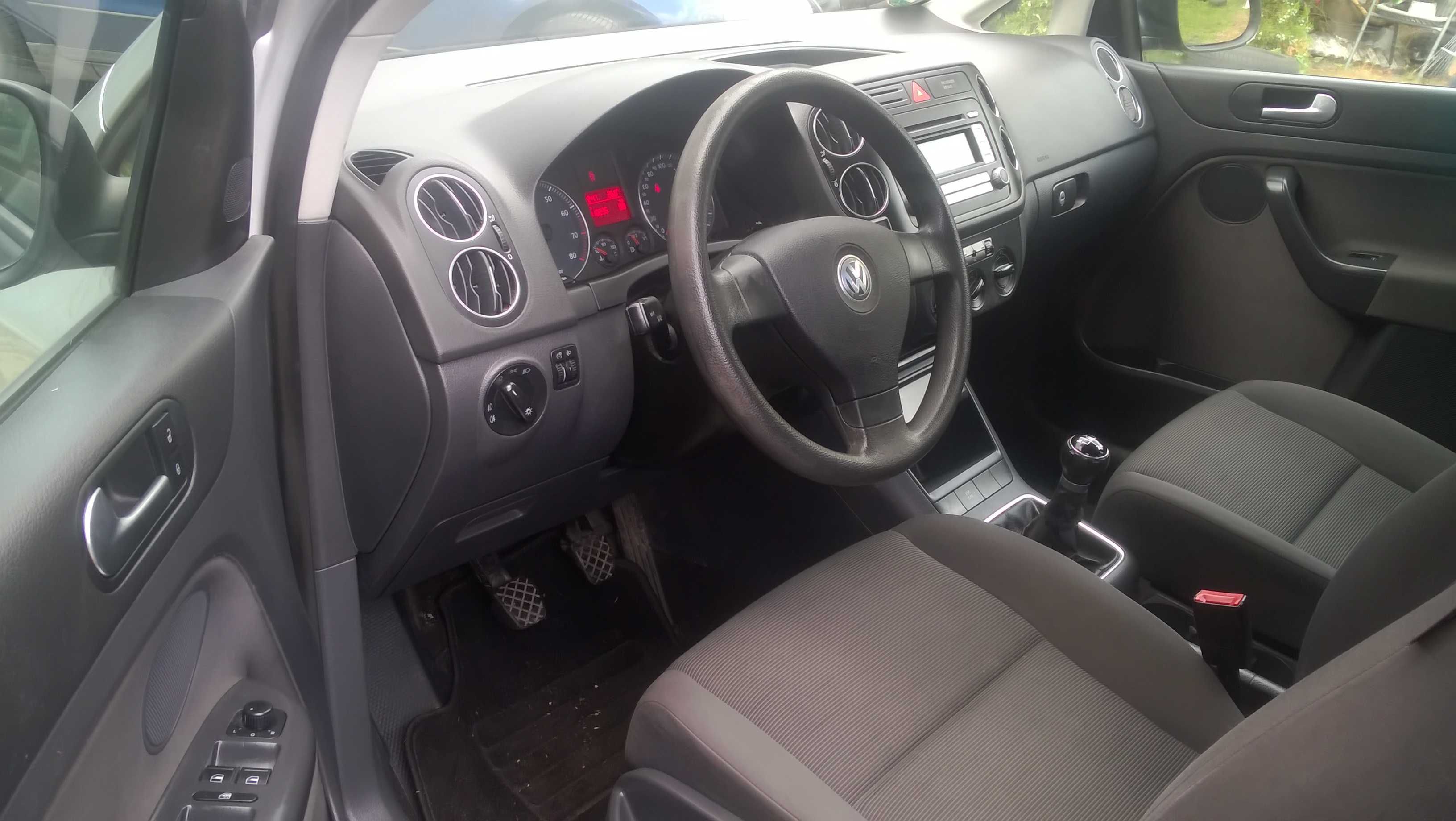 VW Golf Plus 1,6 MPI sprowadzony do opłat
