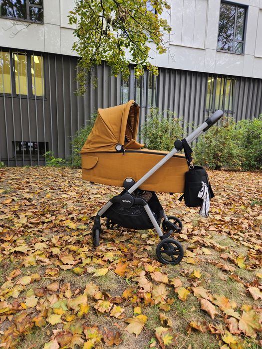 Sprzedam wozek Recaro Sadena kolor brazowy-zloty