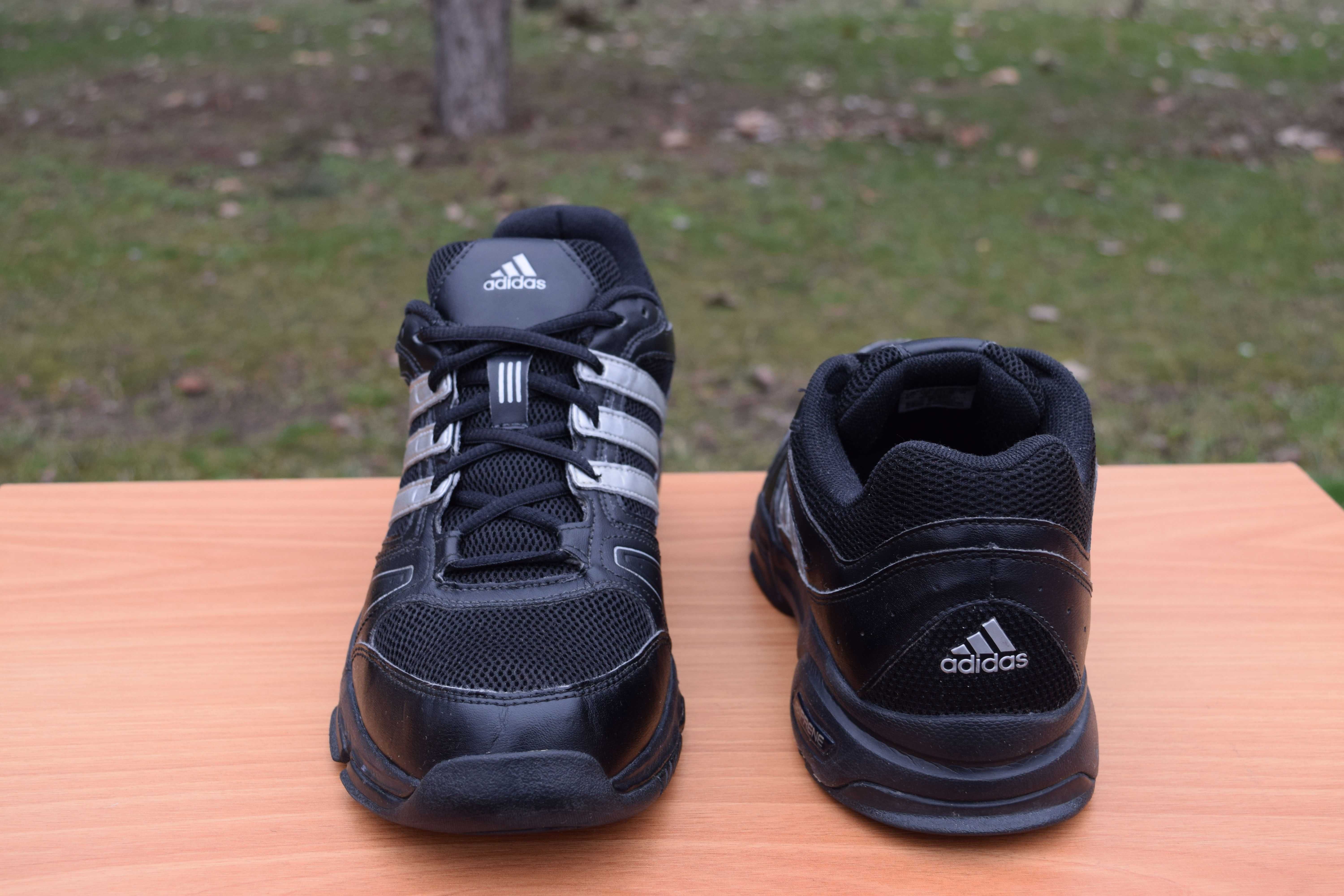 Кроссовки ADIDAS  adiPRENE р.44,5